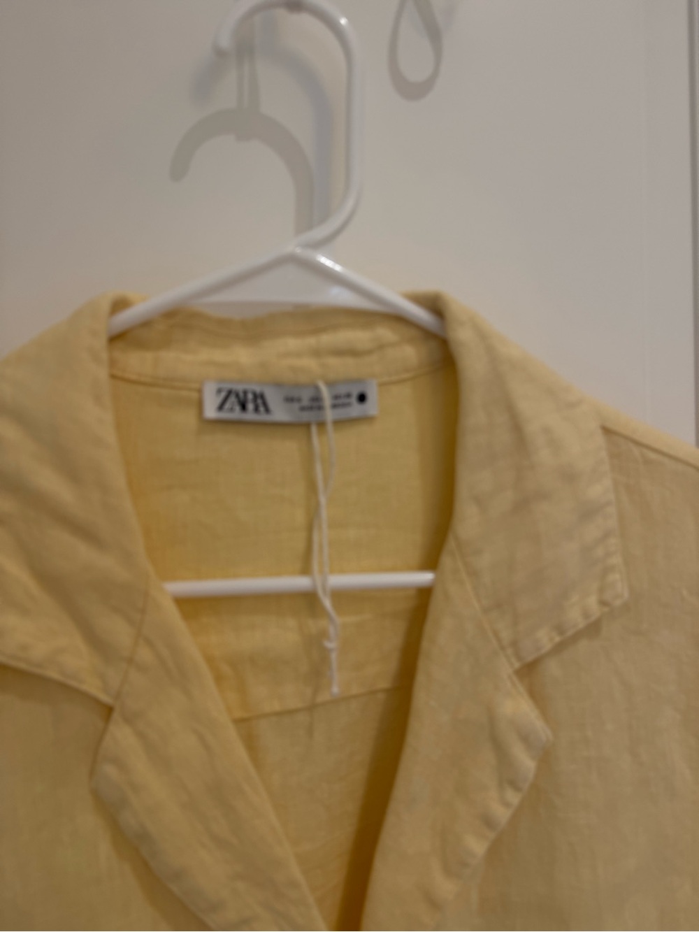 Matching set Zara Soft Pale Yellow Linen Blazer and shorts